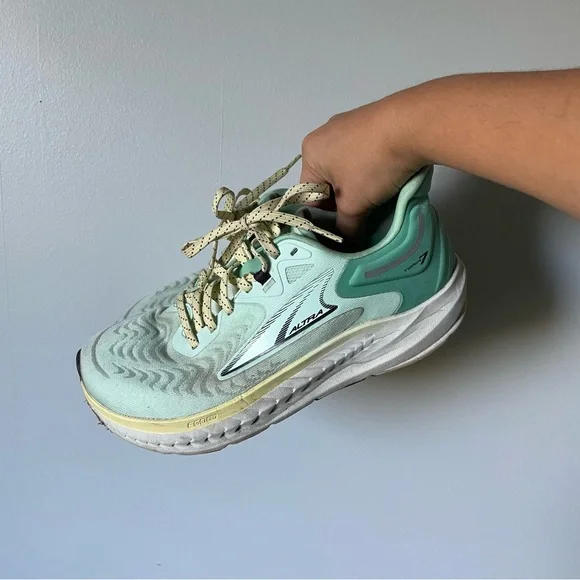 Altra Torin 7 Women's Running Shoes in Mint Green Size 8.5 - Picture 4 of 12